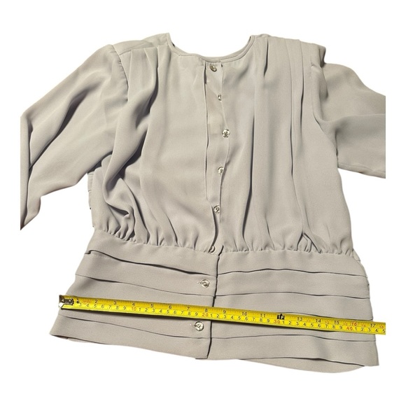 Vintage Richard Warren Bonwit Teller Ice Blue Pleated Blouse 80s Size 6 XS Regal - Picture 16 of 16